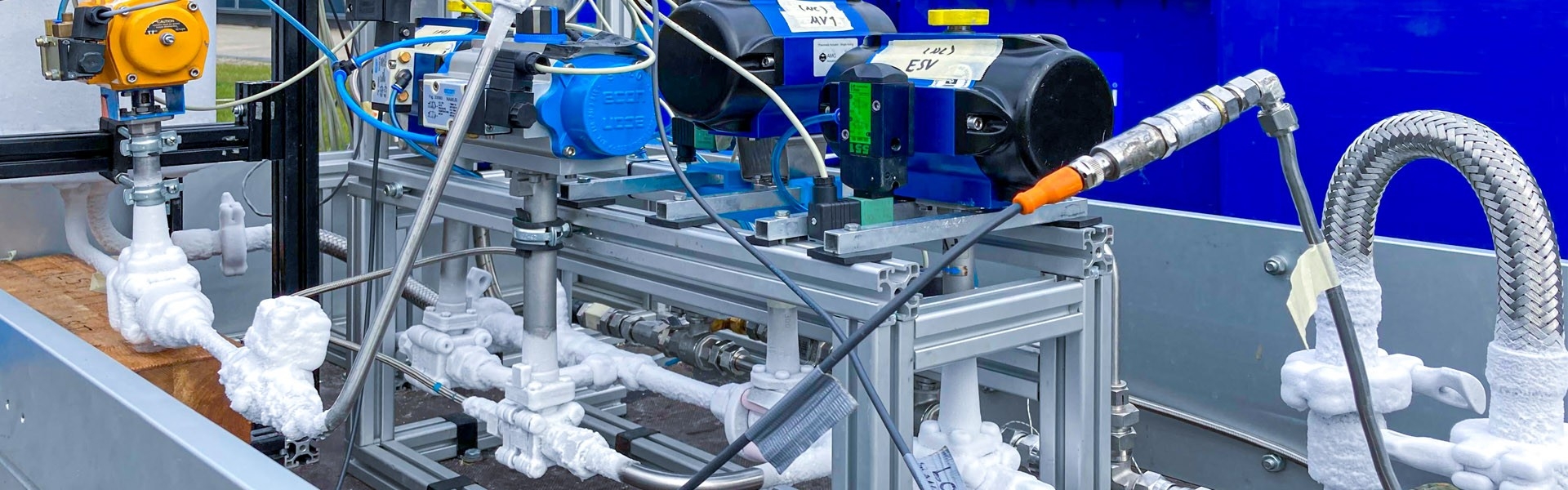 Studenten TU Delft testen succesvol cryogene afsluiters